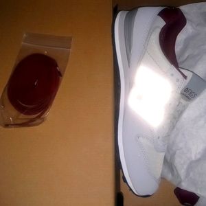 Figs x New balance women's shoes size 9 1/2 grey and burgundy